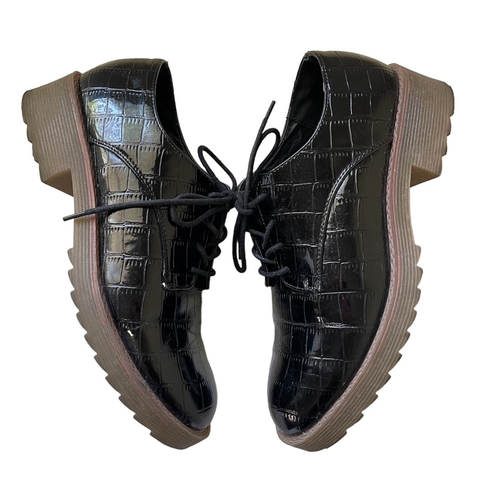 Sybilla Black Croc Patent Lace-up Loafers Size 9.5